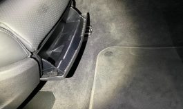 凱燕 Cayenne E3/Coupe 椅下置物盒